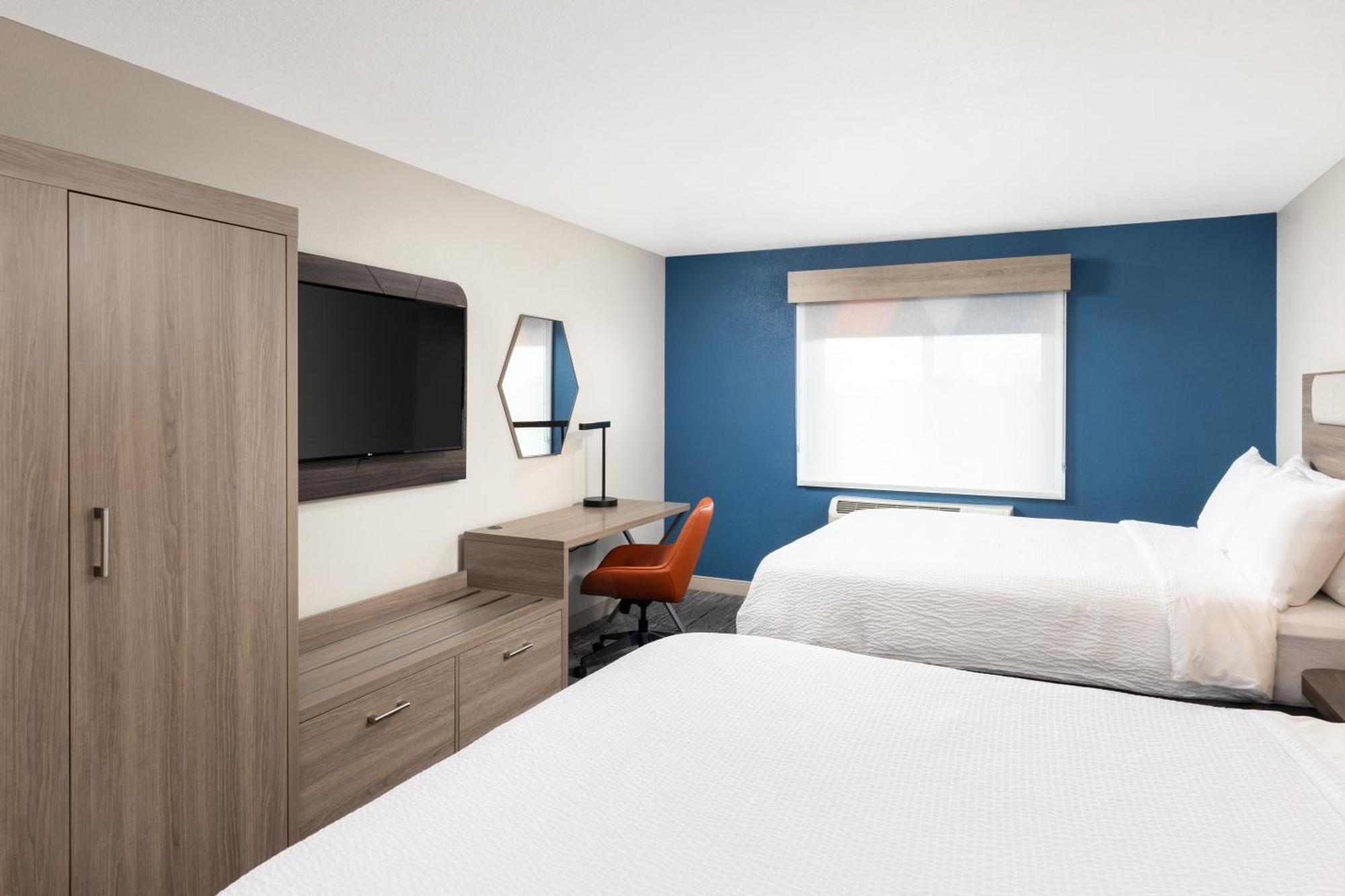 Holiday Inn Express Portland South - Lake Oswego By Ihg Exterior photo
