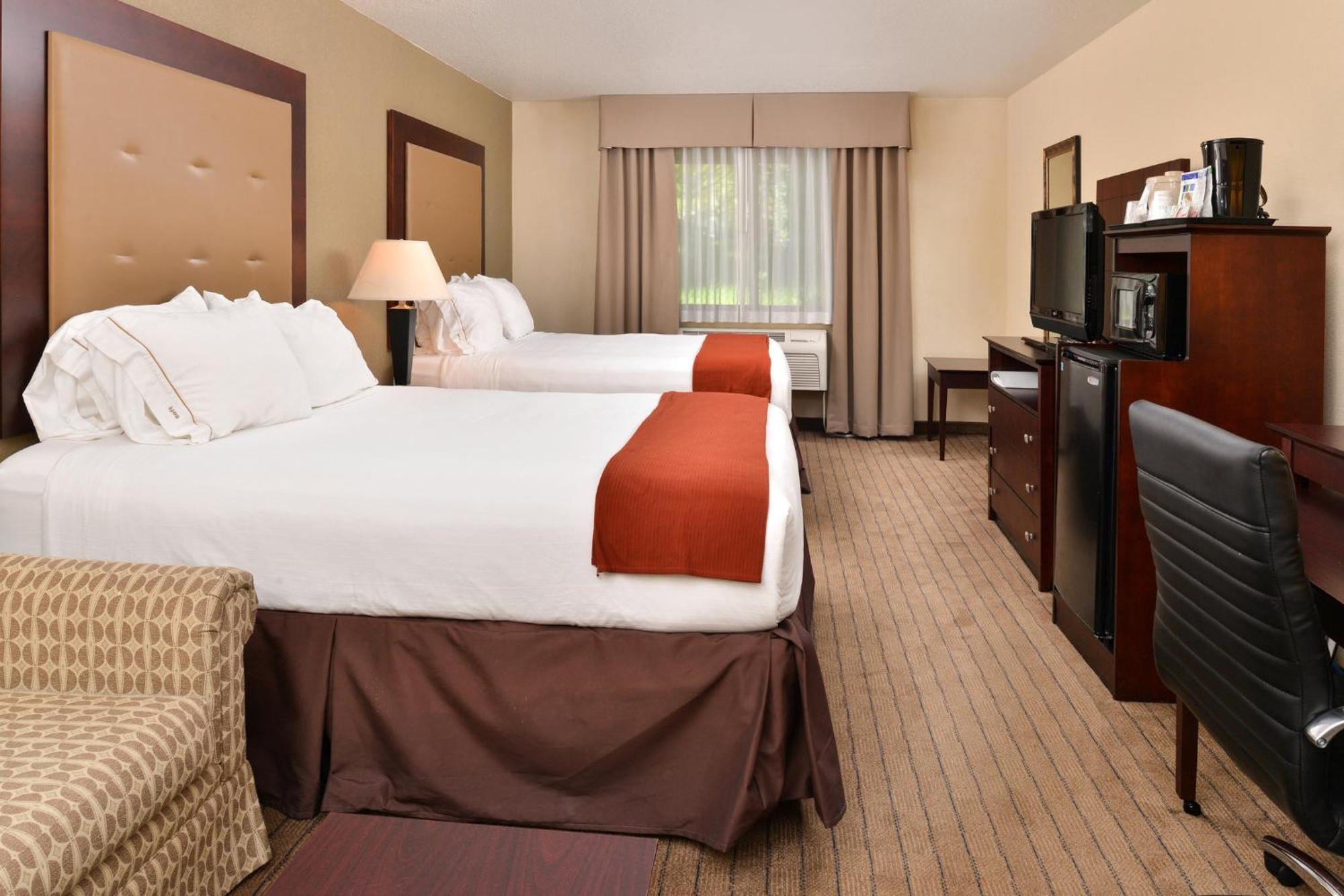 Holiday Inn Express Portland South - Lake Oswego By Ihg Exterior photo