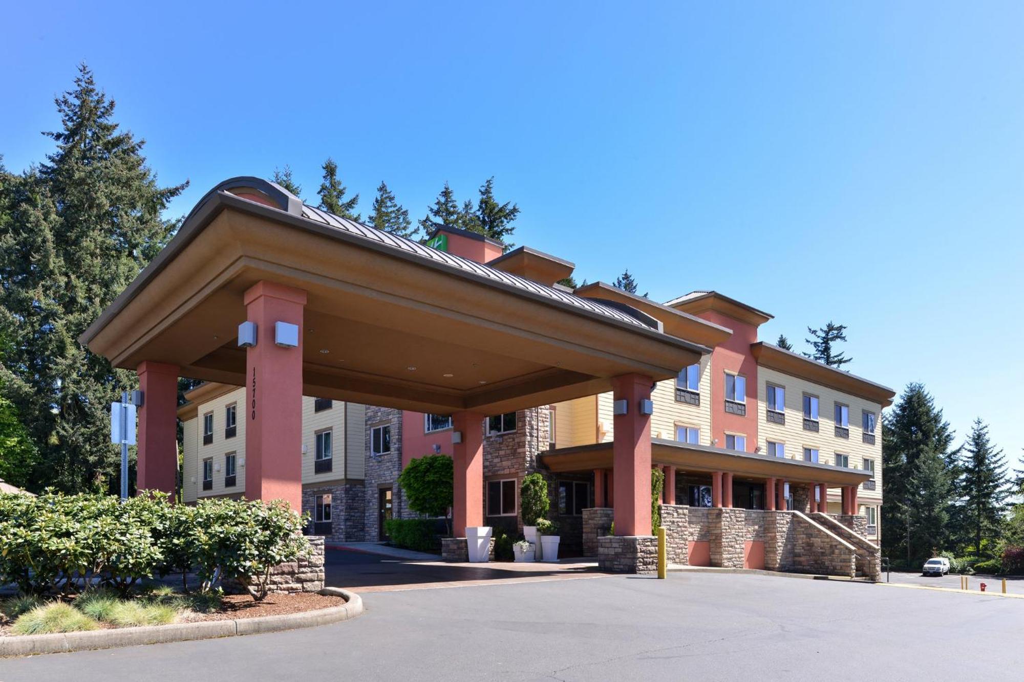 Holiday Inn Express Portland South - Lake Oswego By Ihg Exterior photo